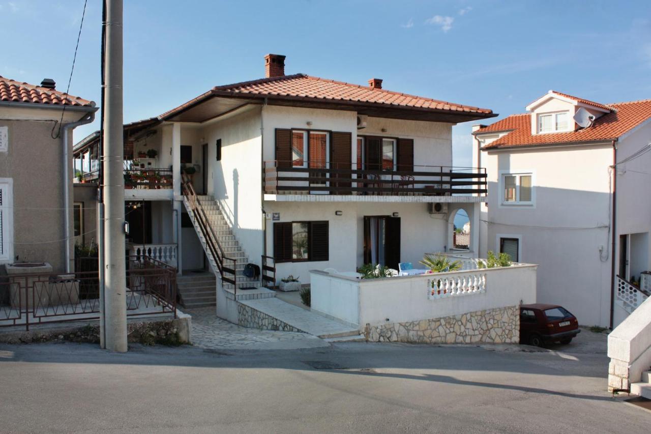 Double Room Vrbnik 5301B Exterior photo